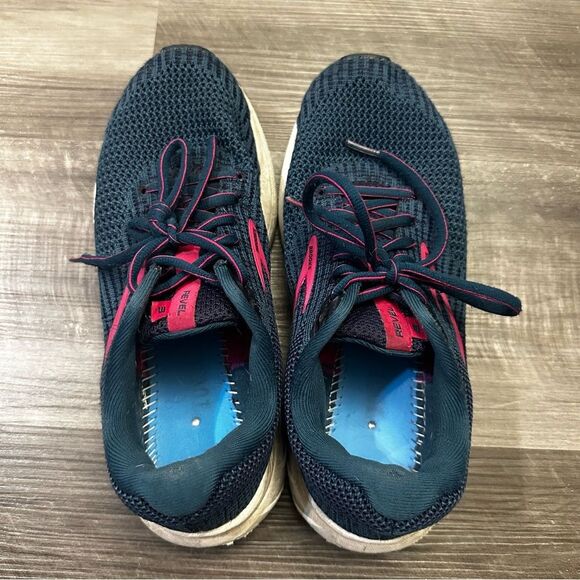 Brooks Women's Revel 3 Running Shoes blue navy size 8 - Picture 12 of 12